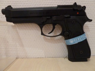 BERETTA 92 FS CALIBRE 22LR