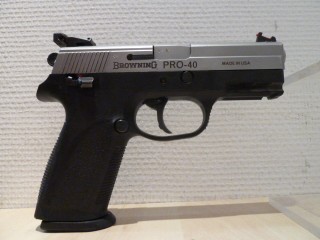 PISTOLET BROWNING PRO-40 CALIBRE 40 S&W