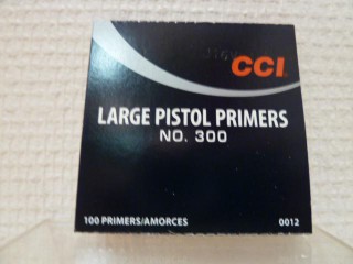 BOITE DE 100 AMORCES CCI  LARGE PISTOL