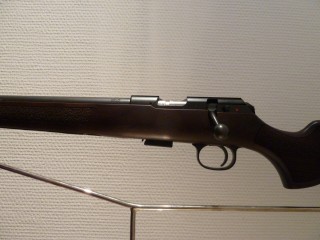 CZ 457 VARMINT BOIS GAUCHER CALIBRE 22 LR