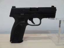 FN 509 BLACK  CALIBRE 9X19