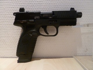 FN HERSTAL FN 502 TACTICAL BLACK CALIBRE 22 LR