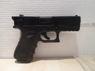 PISTOLET ISSC M22 CALIBRE 22LR