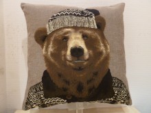 COUSSIN OURS HABILLE