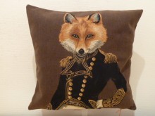 COUSSIN RENARD VESTE NOIRE + EPAULETTES