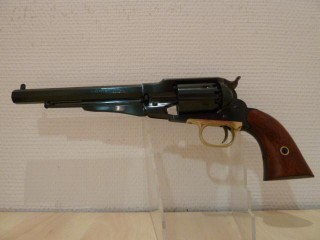 REMINGTON 1858 NEW MODEL ARMY CALIBRE 44