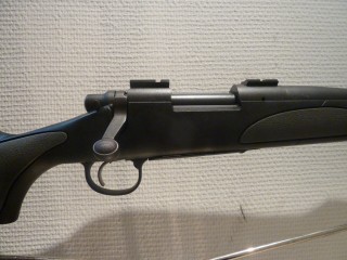 REMINGTON 700 SPS VARMINT CALIBRE 7-08 REM + BIPIED