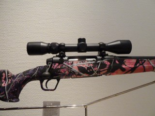 AXIS XP MUDDY GIRL CALIBRE 243W AVEC LUNETTE WEAVER 3-9X40