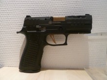 SIG P320 X-COMPACT SPECTRE GOLD CAL 9x19