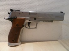 SIG SAUER P226 X-SIX CLASSIC CALIBRE 9x19