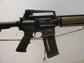 SMITH-WESSON MP15  CALIBRE 223R