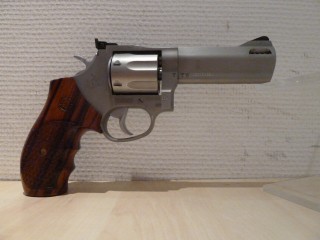 TAURUS MOD 627 TRACKER CALIBRE 357 MAG