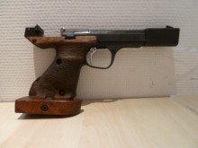 UNIQUE MOD DES 69 CALIBRE 22LR
